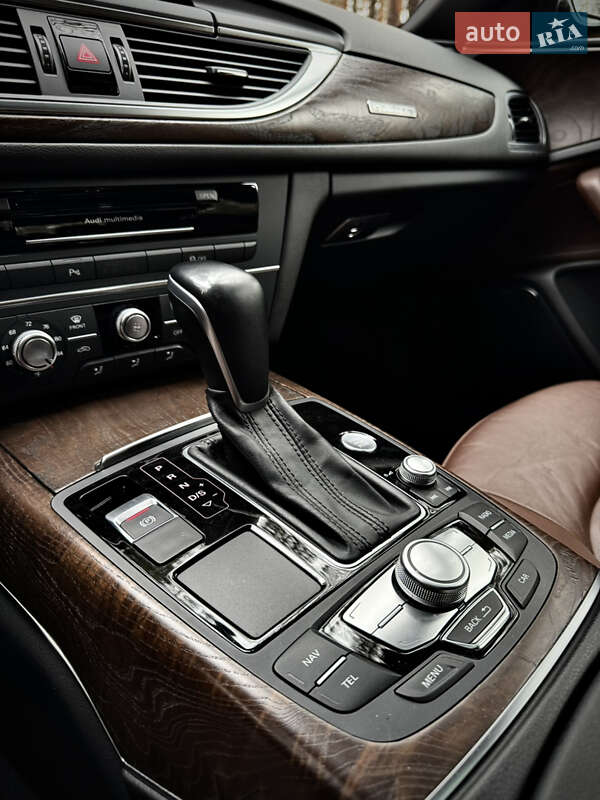 Седан Audi A6 2015 в Полтаве