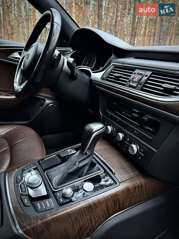 Седан Audi A6 2015 в Полтаве