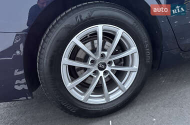 Универсал Audi A6 2021 в Киеве