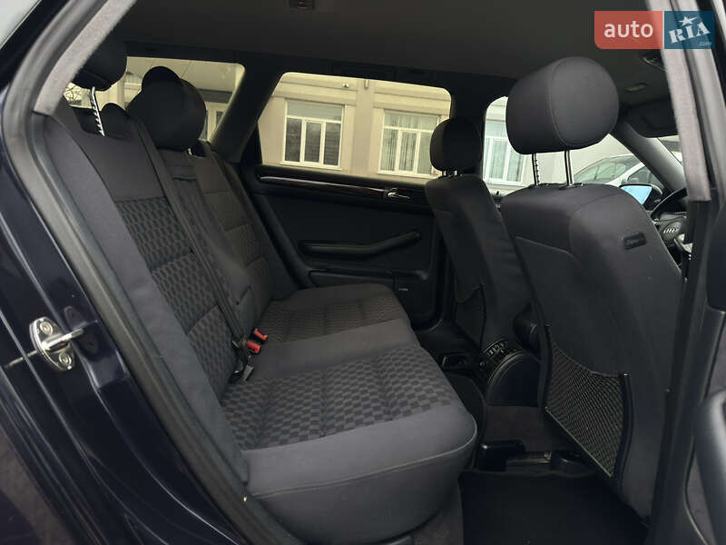 Универсал Audi A6 2000 в Черновцах