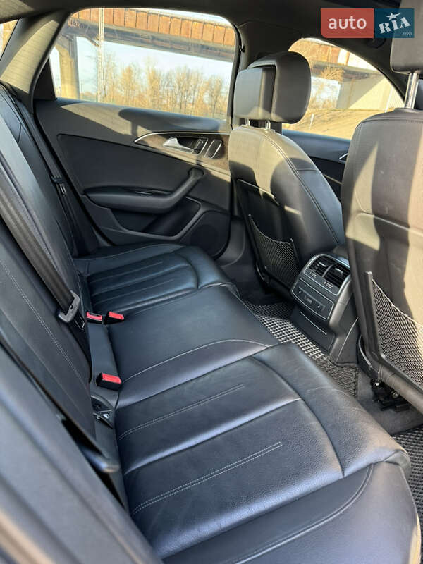 Седан Audi A6 2016 в Киеве
