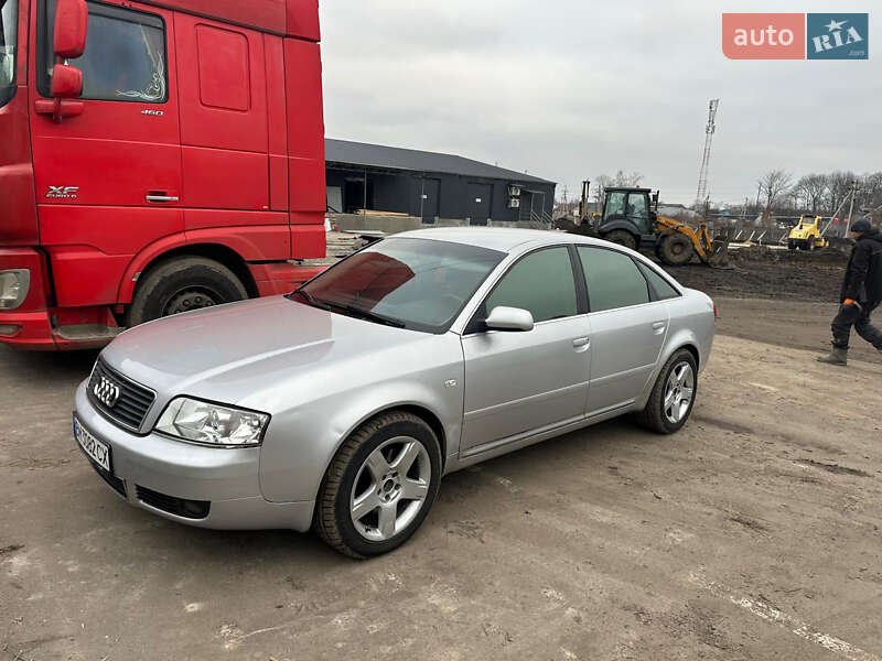 Седан Audi A6 2003 в Ромнах