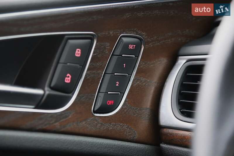 Седан Audi A6 2014 в Киеве