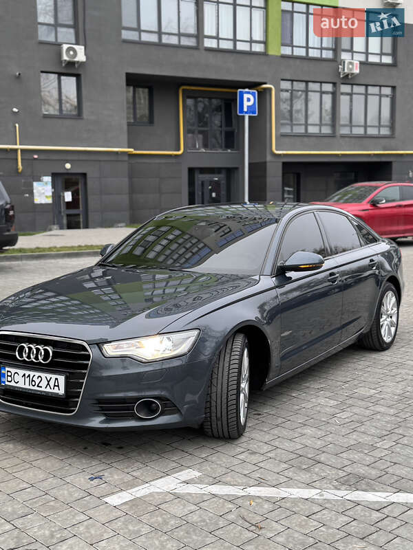Седан Audi A6 2013 в Ивано-Франковске
