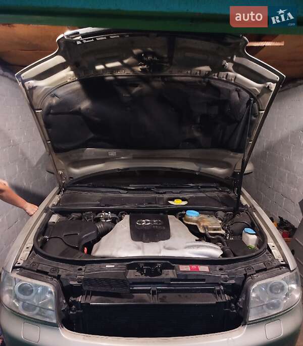 Универсал Audi A6 2004 в Тульчине