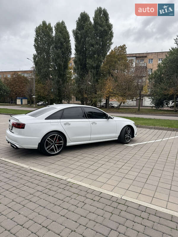 Седан Audi A6 2016 в Киеве