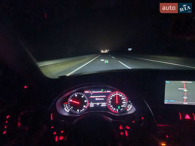 Седан Audi A6 2011 в Каневе