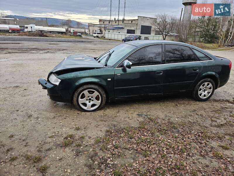 Универсал Audi A6 2000 в Кременце