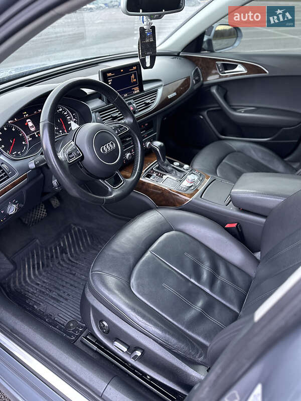 Седан Audi A6 2015 в Ровно