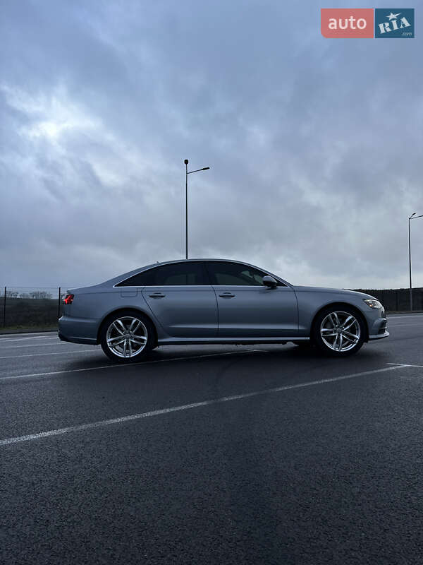 Седан Audi A6 2015 в Ровно