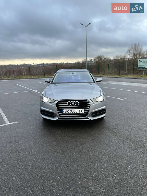 Седан Audi A6 2015 в Ровно