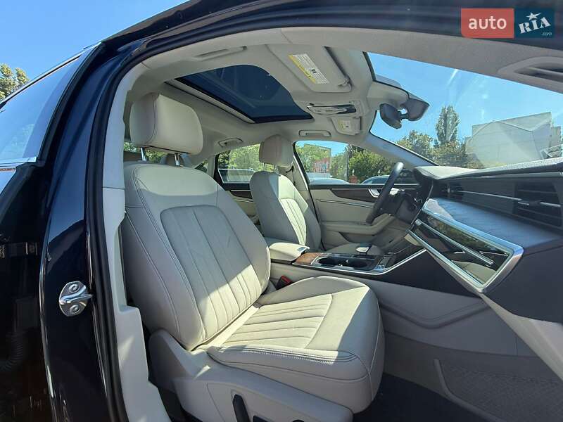 Седан Audi A6 2021 в Одессе