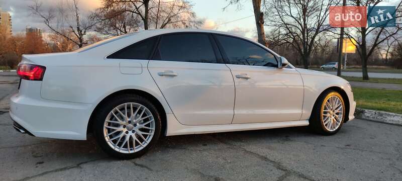 Седан Audi A6 2018 в Запорожье