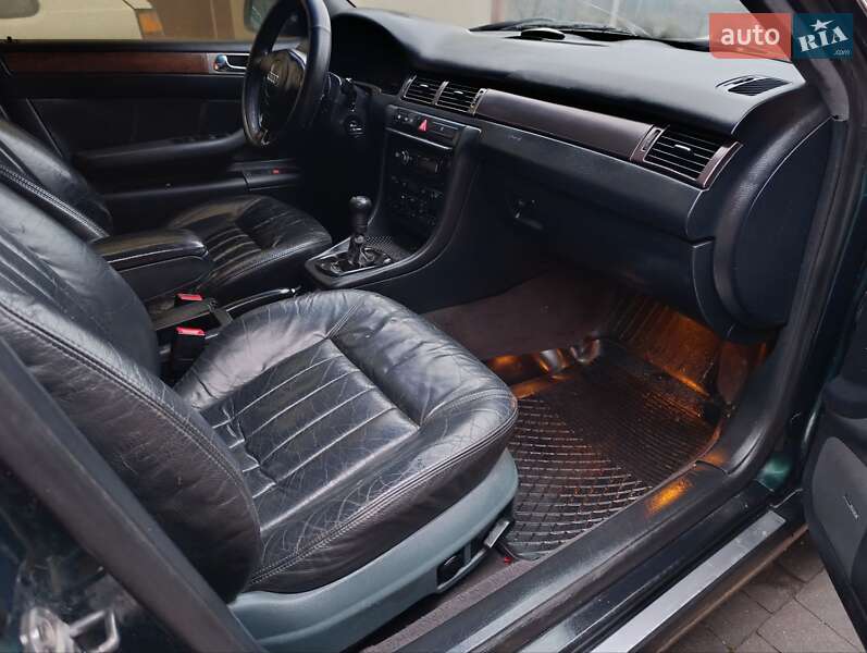 Седан Audi A6 1998 в Лановцах