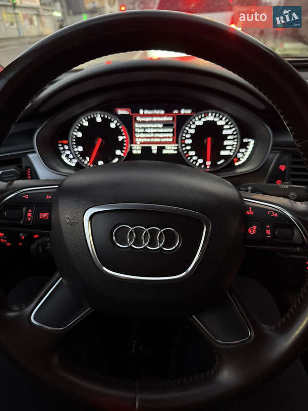 Седан Audi A6 2011 в Ивано-Франковске