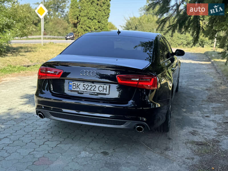 Седан Audi A6 2011 в Ровно
