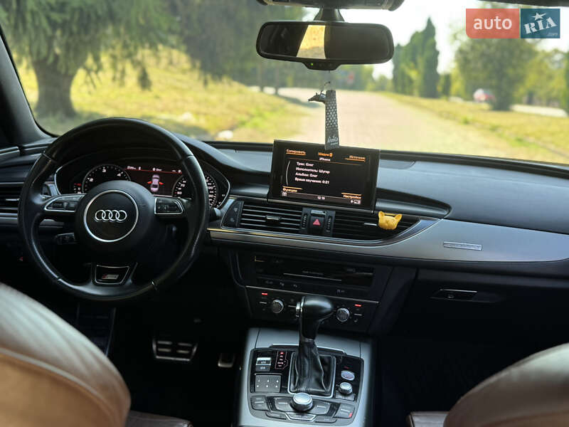 Седан Audi A6 2011 в Ровно