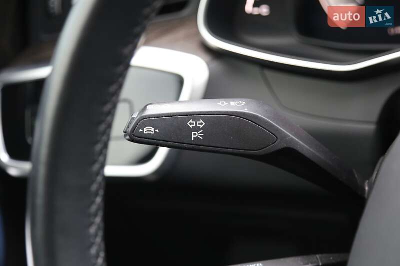 Седан Audi A6 2021 в Киеве