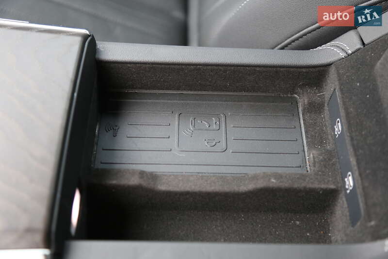 Седан Audi A6 2021 в Киеве