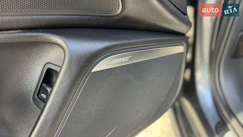 Седан Audi A6 2013 в Долине