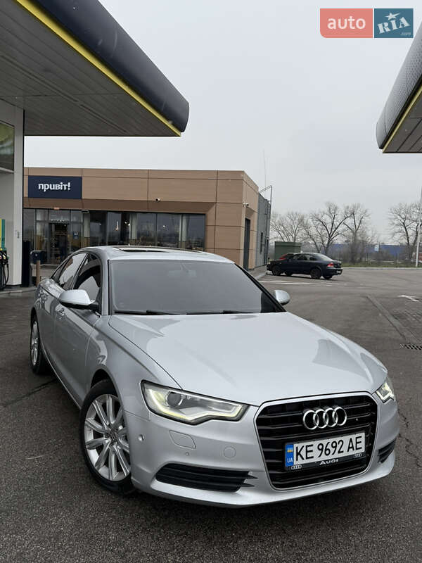 Седан Audi A6 2013 в Днепре