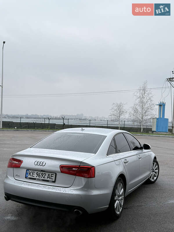 Седан Audi A6 2013 в Днепре