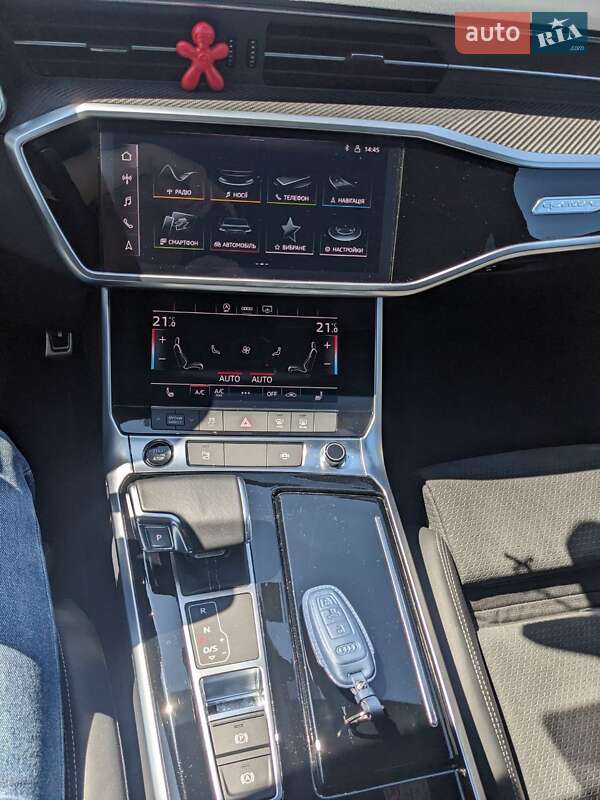 Седан Audi A6 2022 в Львове