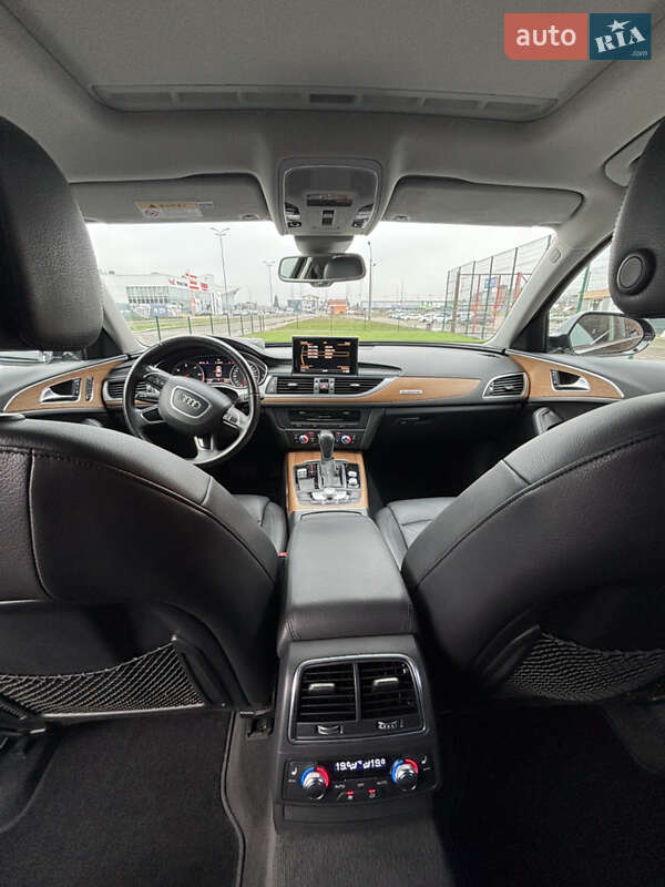 Седан Audi A6 2015 в Киеве