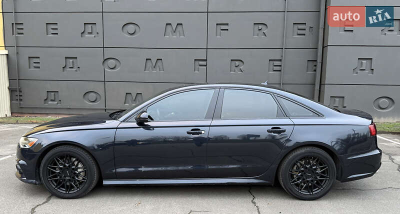 Седан Audi A6 2016 в Киеве