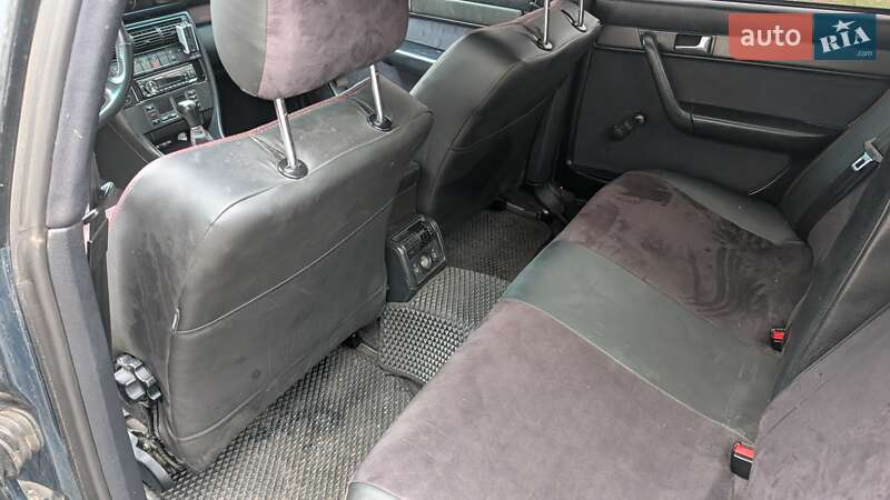 Седан Audi A6 1996 в Ирпене