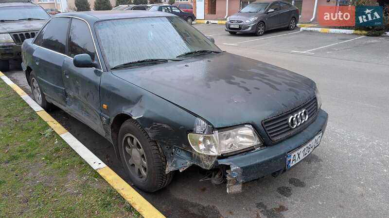 Седан Audi A6 1996 в Ирпене