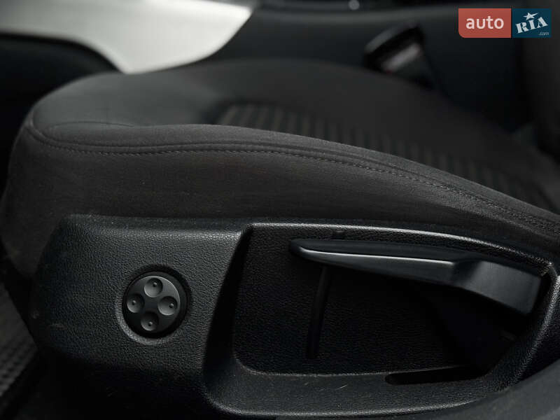 Седан Audi A6 2011 в Кропивницком