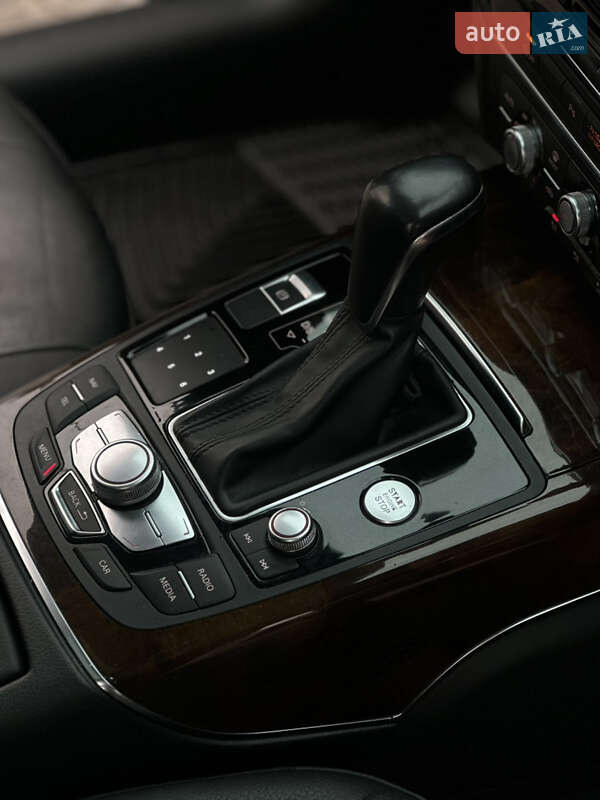 Седан Audi A6 2015 в Днепре