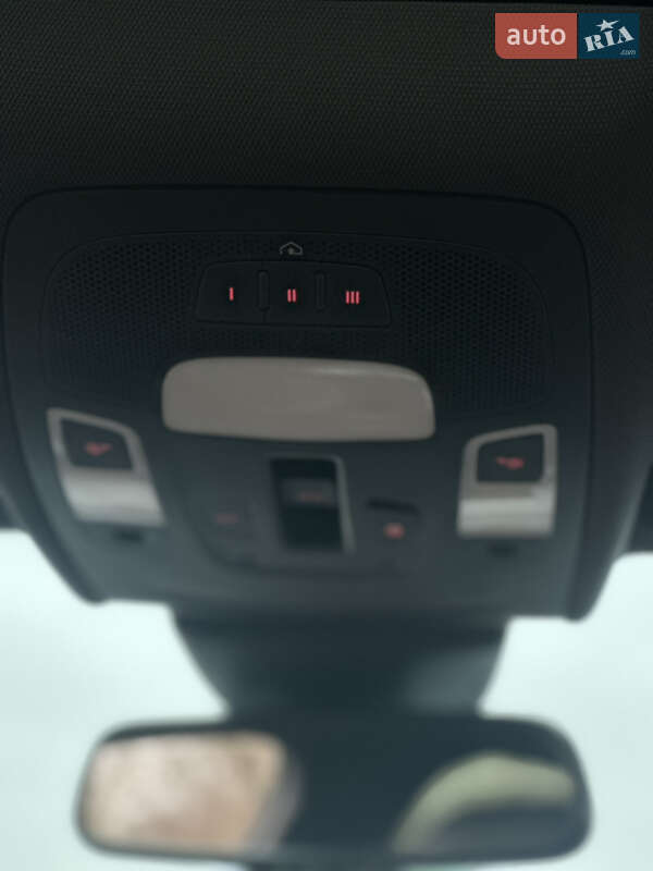 Седан Audi A6 2015 в Днепре