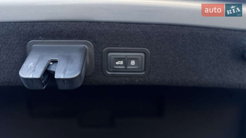 Седан Audi A6 2018 в Чернівцях