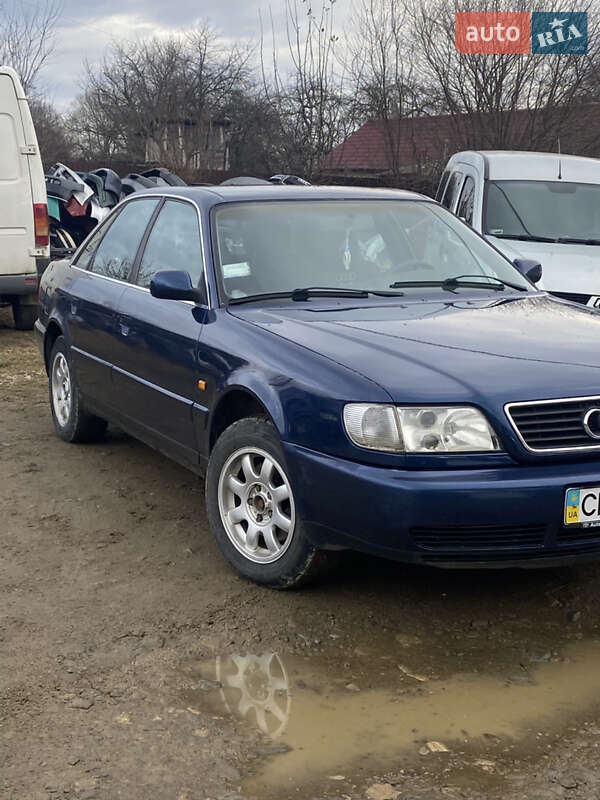 Седан Audi A6 1996 в Мигове