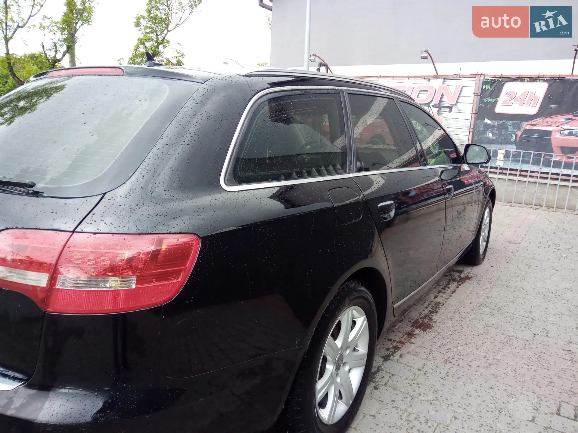 2010 Audi A6 - мініатюра 4