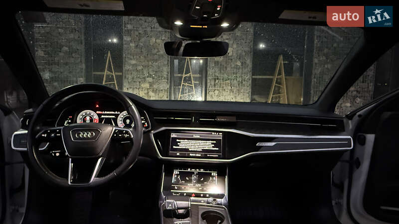 Седан Audi A6 2020 в Тячеве