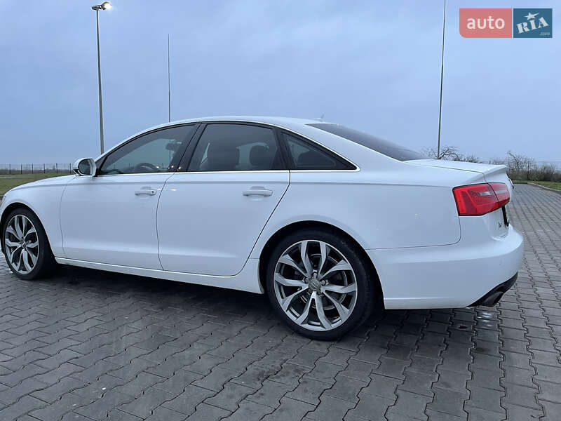 Седан Audi A6 2012 в Одессе