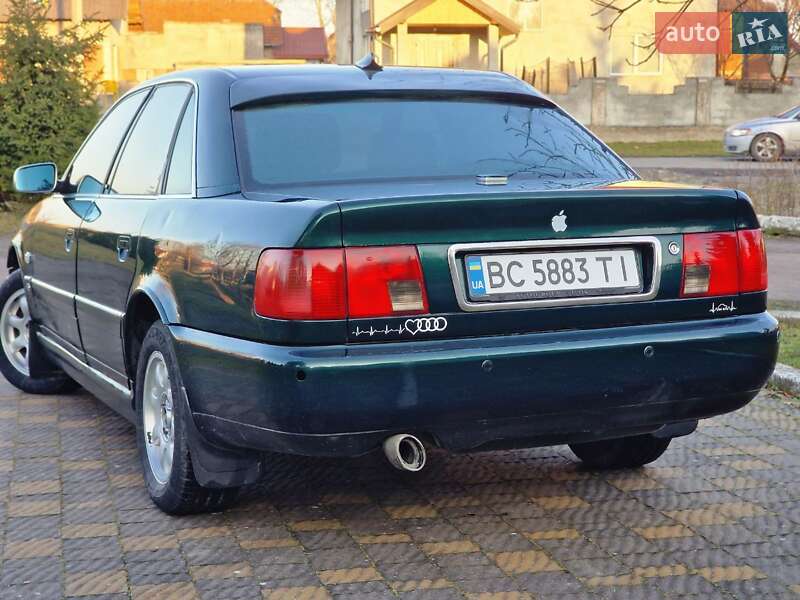Седан Audi A6 1996 в Стрые