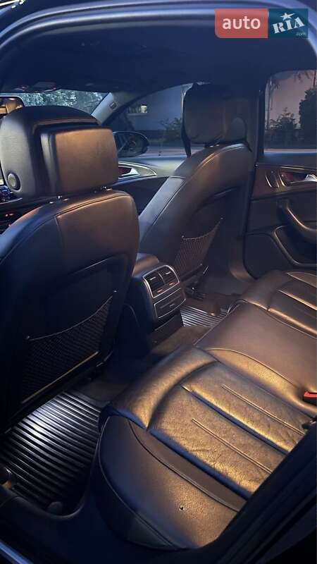 Седан Audi A6 2014 в Ужгороде