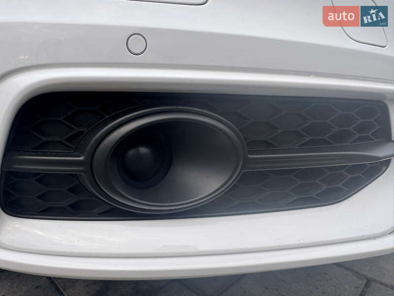 Седан Audi A6 2014 в Луцке