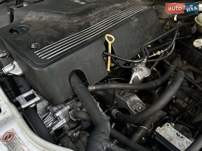 Седан Audi A6 1995 в Жовкве