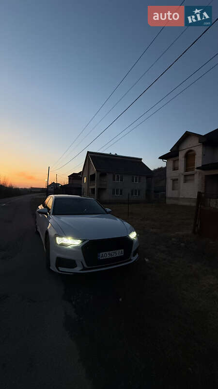 Седан Audi A6 2020 в Тячеве