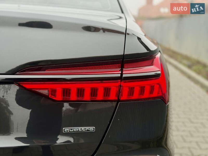 Седан Audi A6 2018 в Ужгороде