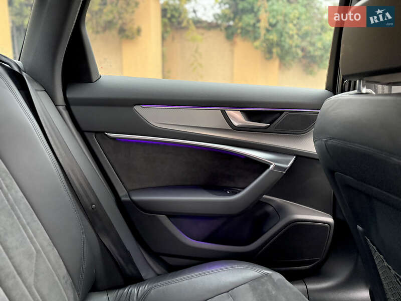 Седан Audi A6 2018 в Ужгороде