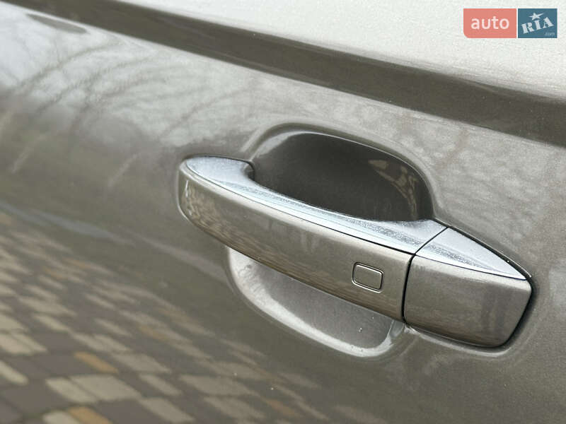 Седан Audi A6 2013 в Одессе