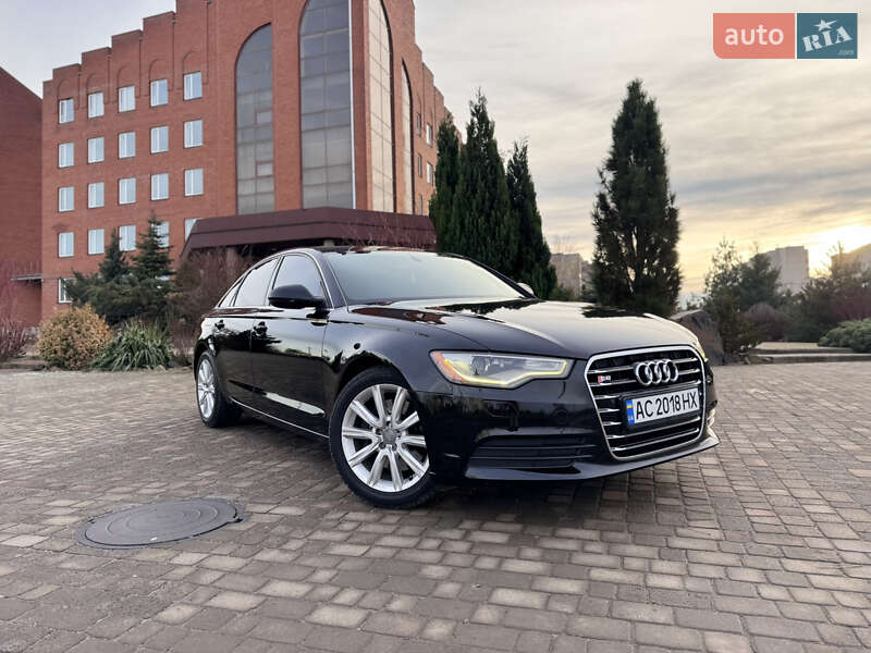 Седан Audi A6 2013 в Нововолынске