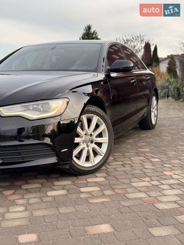 Седан Audi A6 2013 в Нововолынске