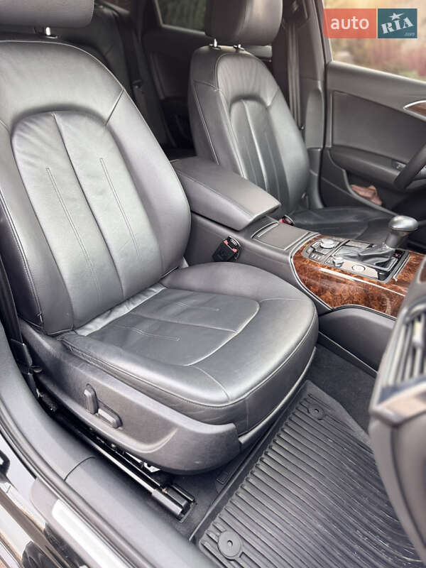 Седан Audi A6 2013 в Нововолынске